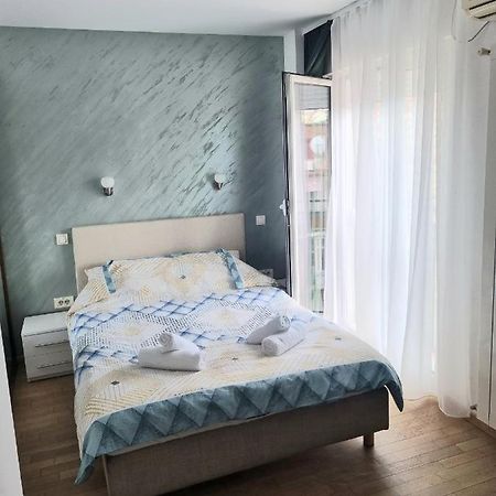 Ferienwohnung Dixy 2 Belgrad Exterior foto